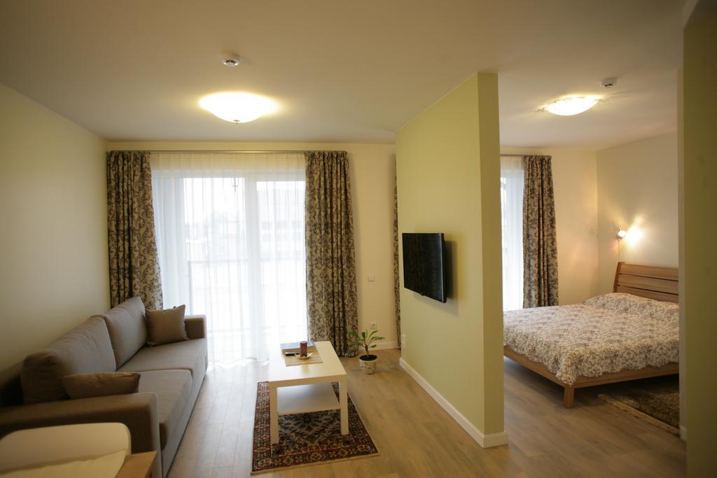 פלאנגה 365 Apartments Maluno Vilos חדר תמונה